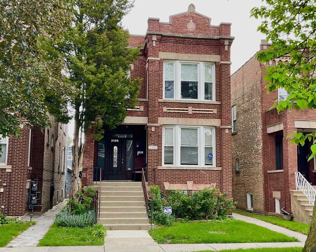 2105 Highland Ave., Berwyn, IL 60402