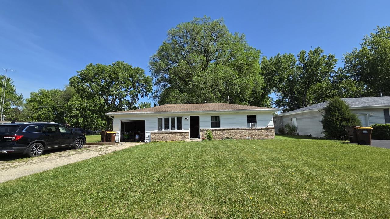 44 Marquette Rd., Machesney Park, IL 61115