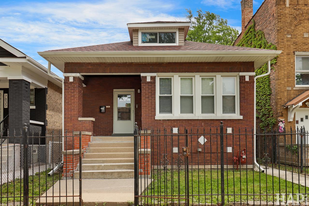 7837 S Laflin St., Chicago, IL 60620