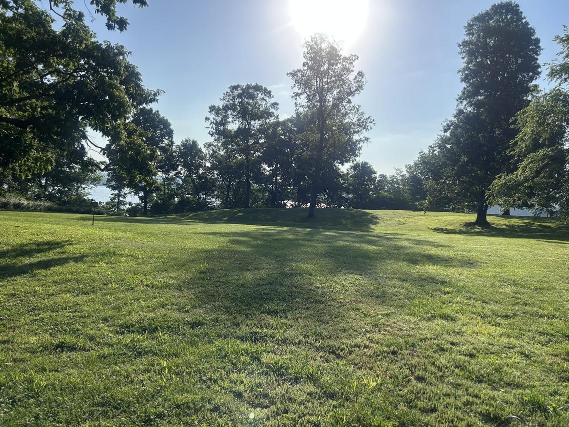 602 S Raum Park Dr., Golconda, IL 62938