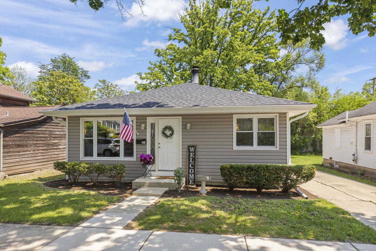 648 S Main St., Naperville, IL 60540
