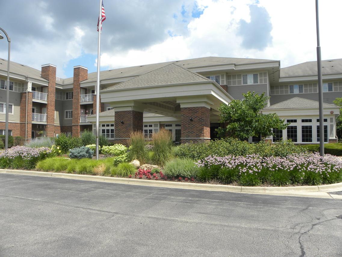 801 N Mclean Blvd. #206, Elgin, IL 60123