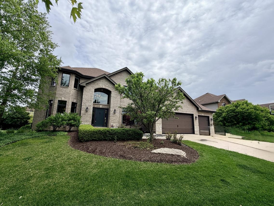 11860 Golden Gate Dr., Mokena, IL 60448