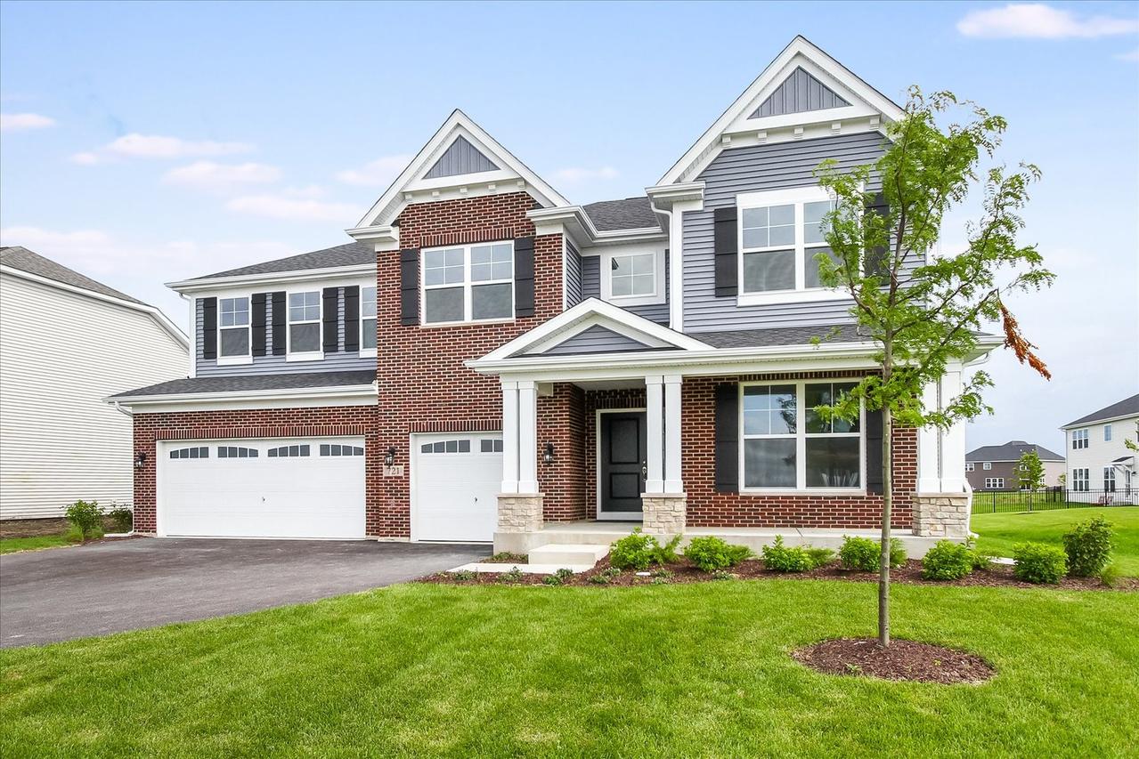 721 Fairfield Dr., Oswego, IL 60543