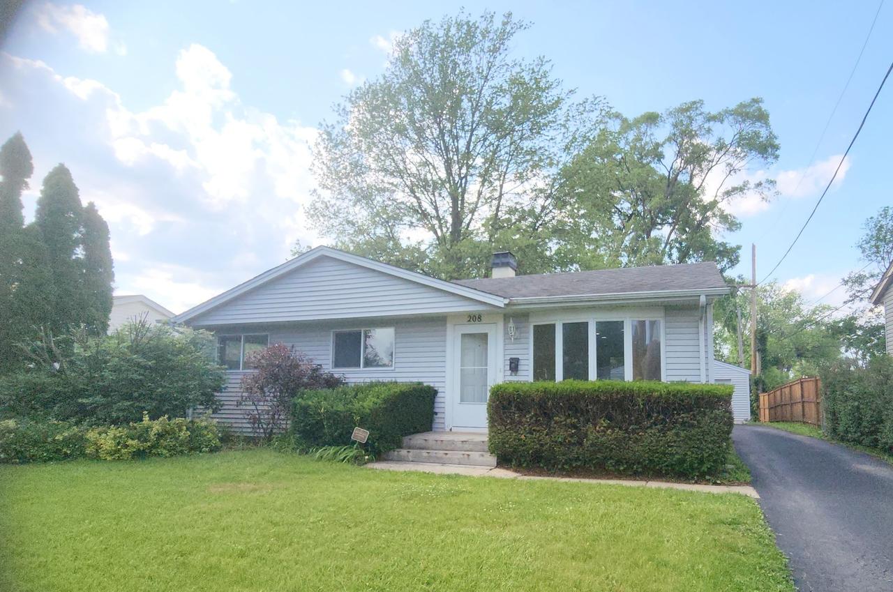 208 Albert Ter., Wheeling, IL 60090