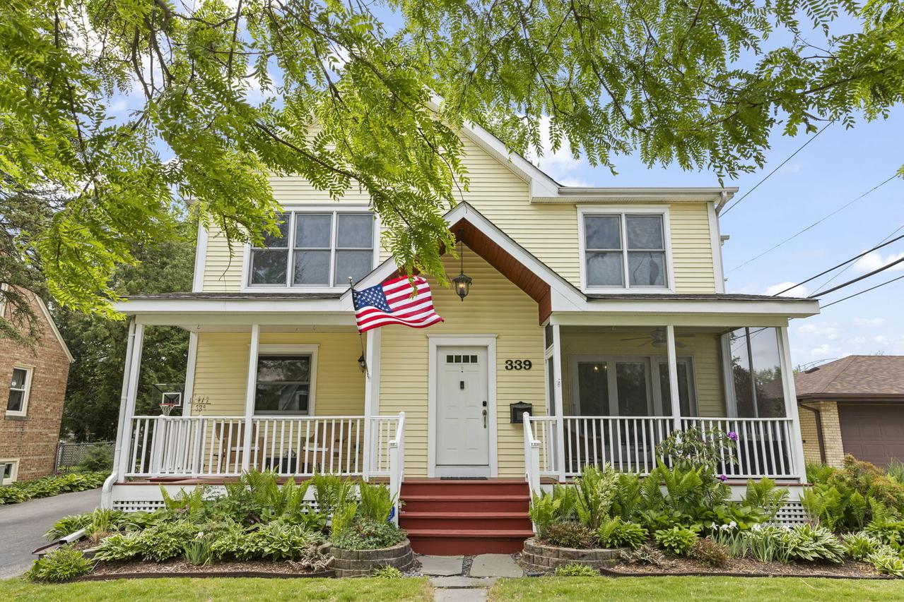 339 8th St., Downers Grove, IL 60515