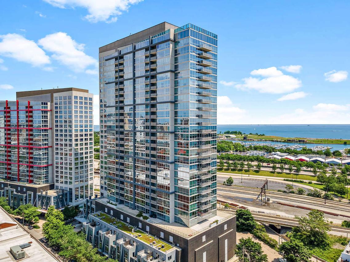 1901 S Calumet Ave. #1703, Chicago, IL 60616