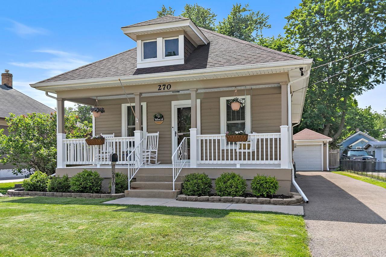 270 S Melrose Ave., Elgin, IL 60123