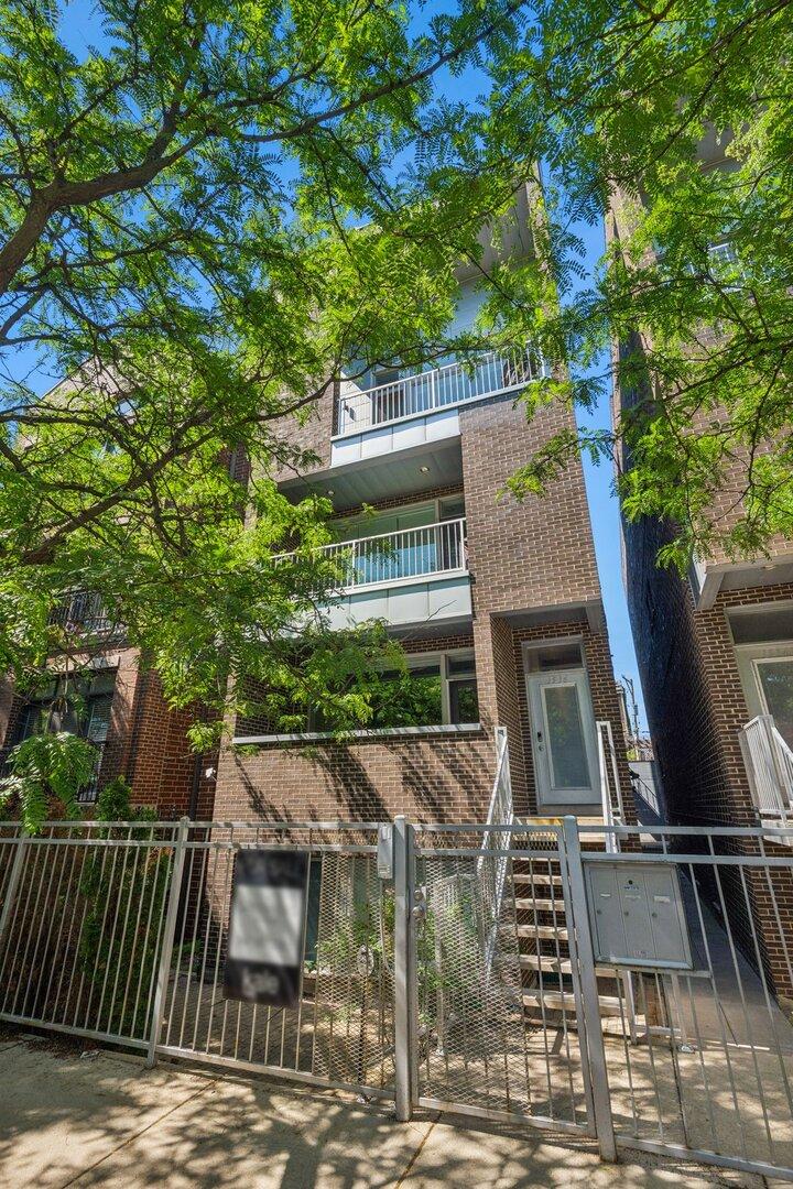 1536 W Walton St. #3, Chicago, IL 60642