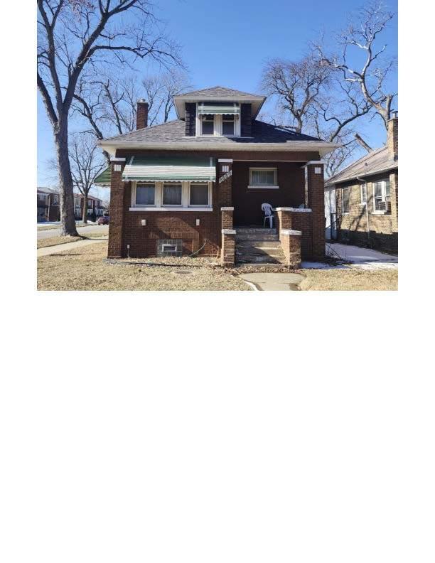 8558 S Saint Lawrence Ave., Chicago, IL 60619