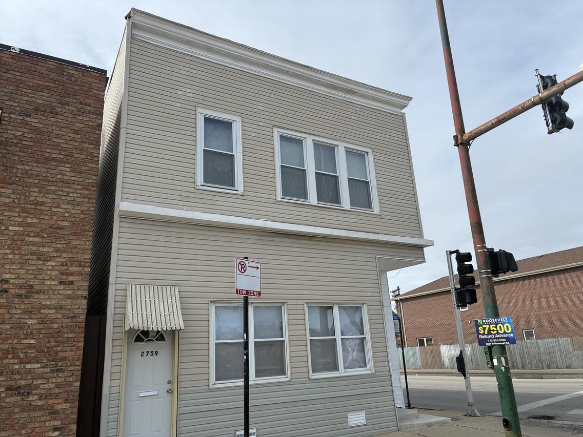 2759 W 38th St., Chicago, IL 60632