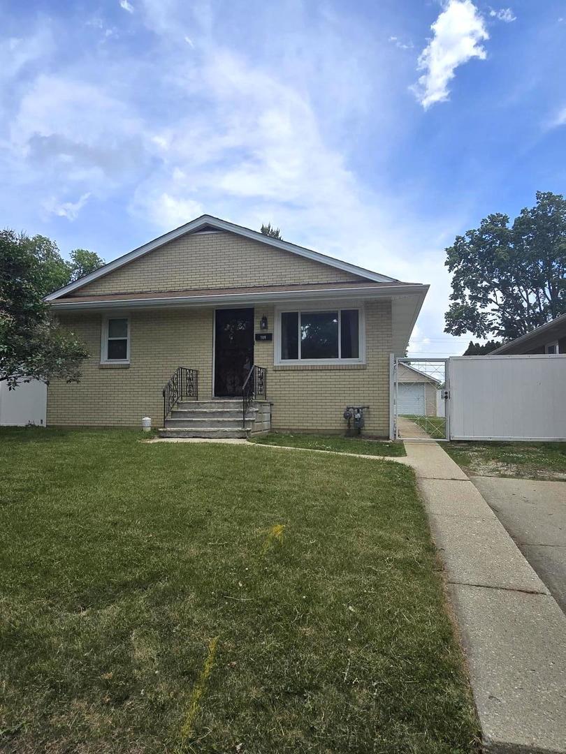 908 Oakland Ave., Joliet, IL 60435