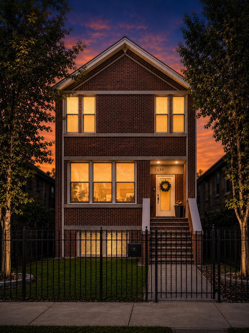 3238 N Pioneer Ave., Chicago, IL 60634