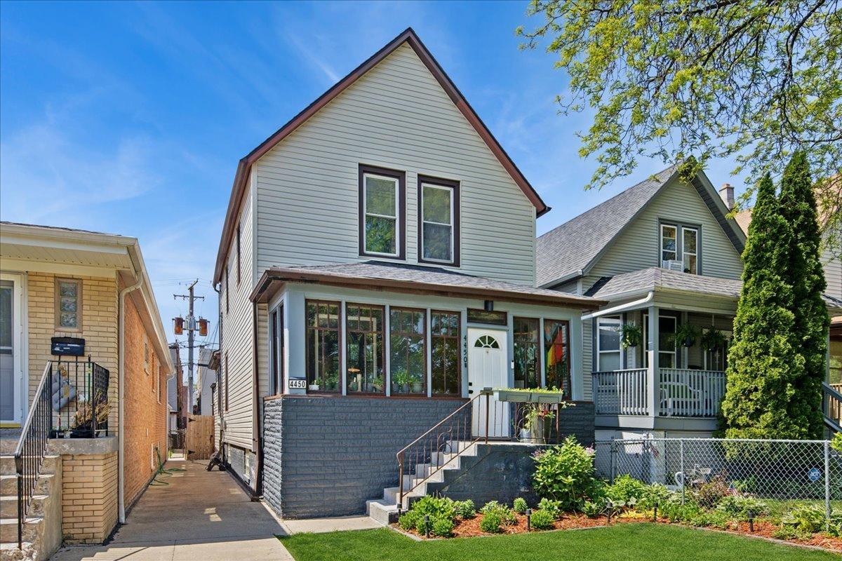 4450 N Kasson Ave., Chicago, IL 60630