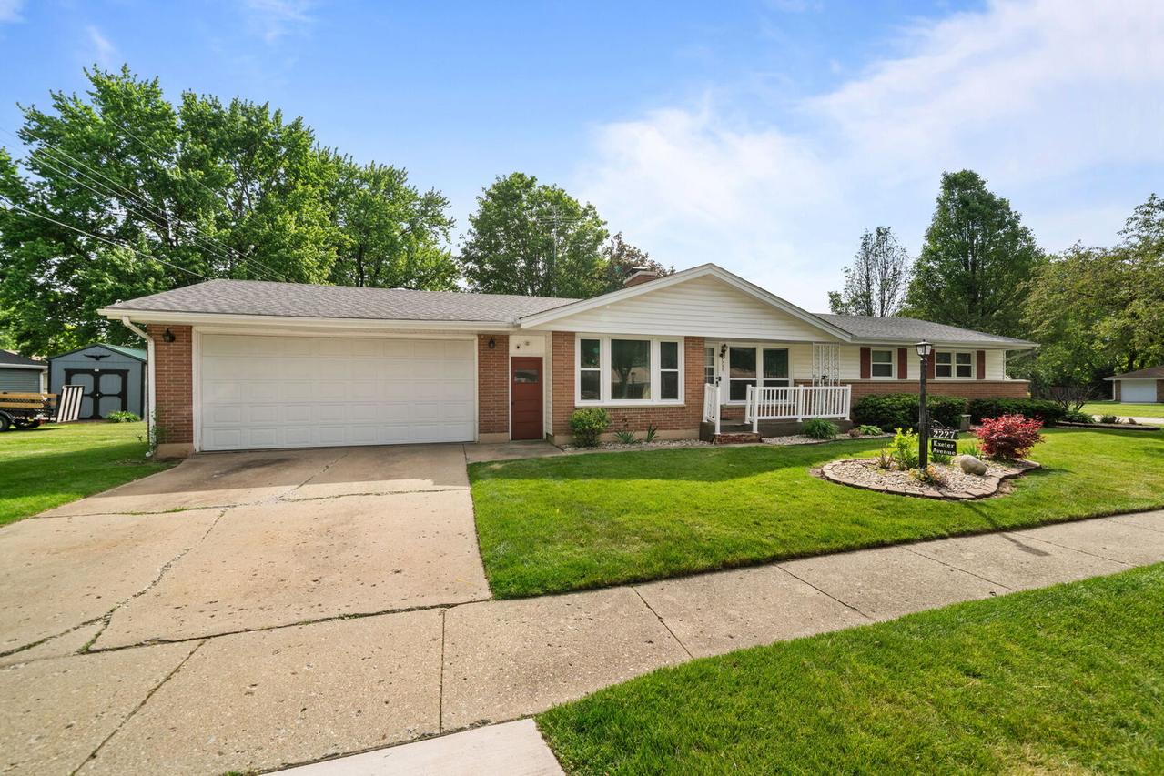 2227 Exeter Ave., Loves Park, IL 61111