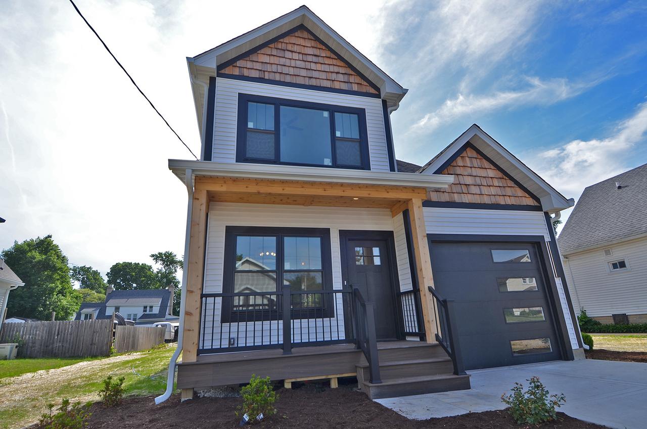 414 2nd Ave., Ottawa, IL 61350