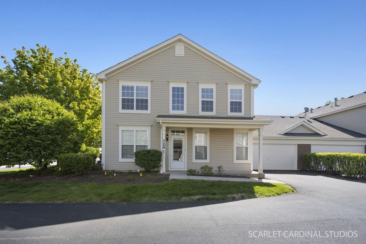 124 W Park Ave. #C, Sugar Grove, IL 60554