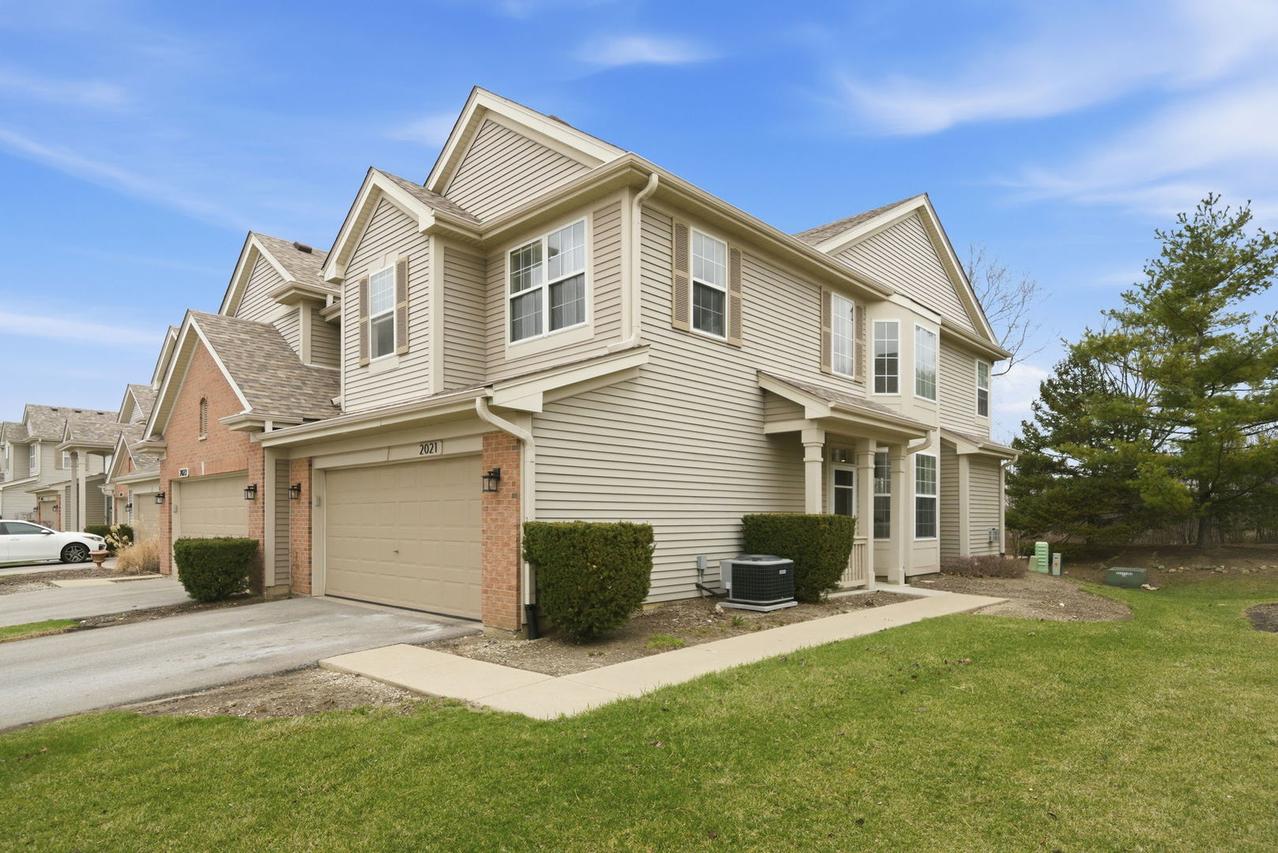 2021 Cypress Ct., Glendale Heights, IL 60139