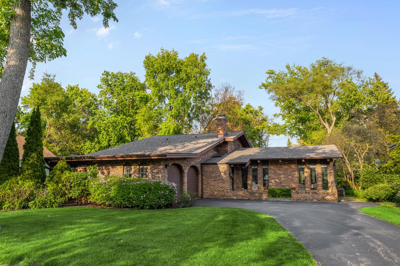 329 S Fairfield Ave., Lombard, IL 60148