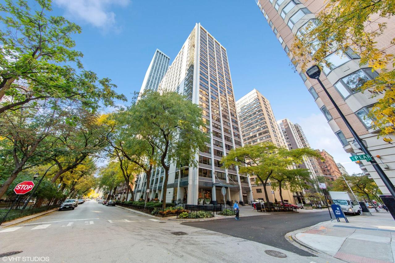 222 E Pearson St. #1104, Chicago, IL 60611