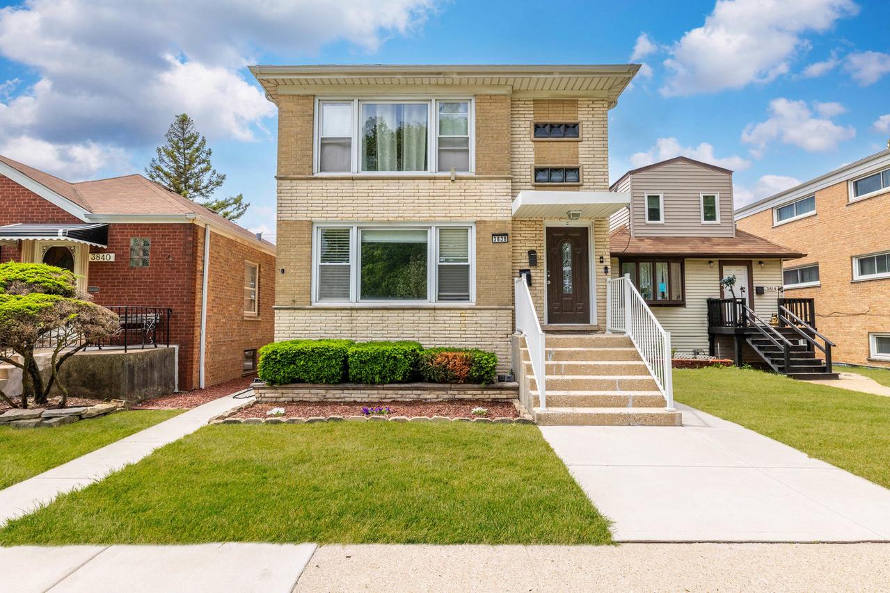 3838 Ridgeland Ave., Berwyn, IL 60402