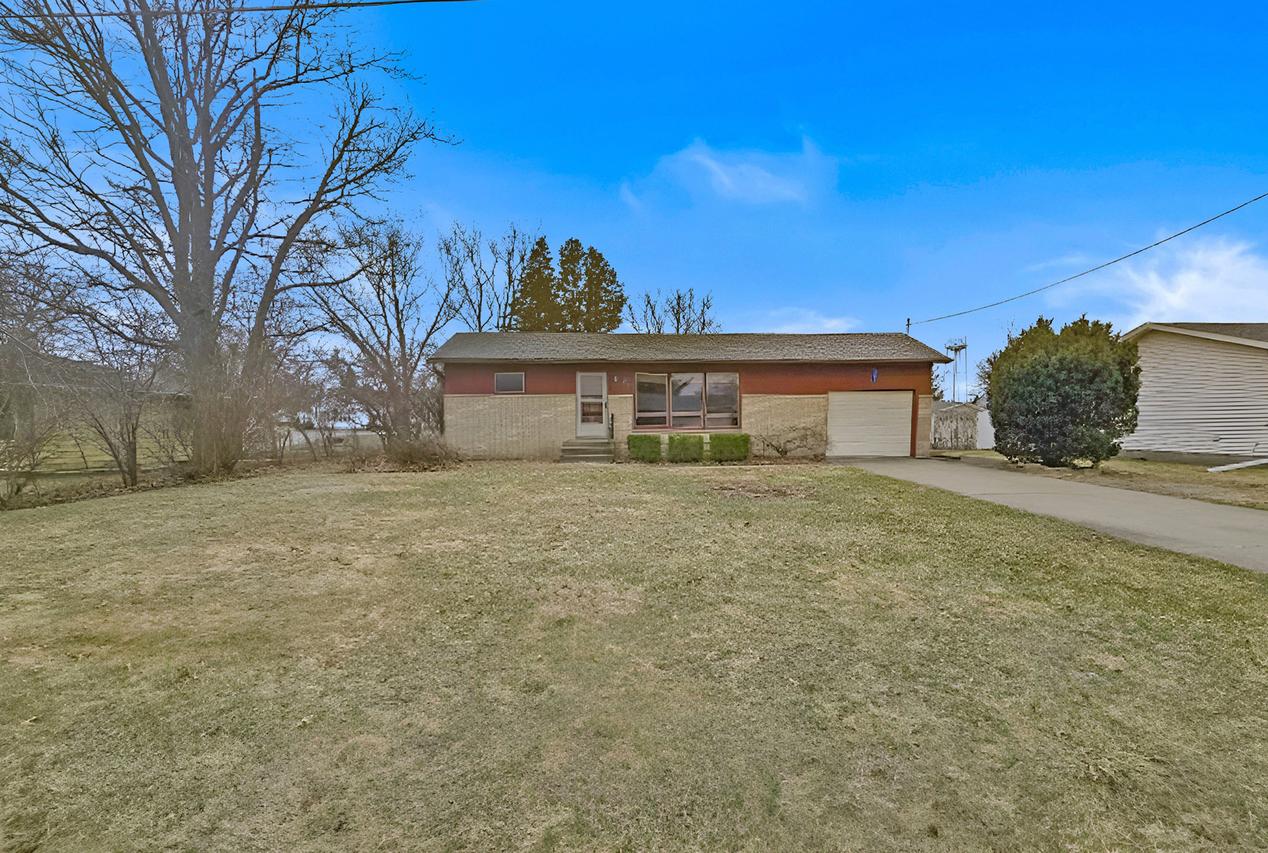 302 Garrett St., Sherrard, IL 61281