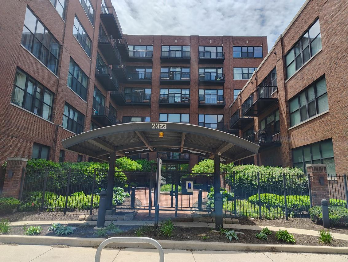 2323 W Pershing Rd. #336, Chicago, IL 60609