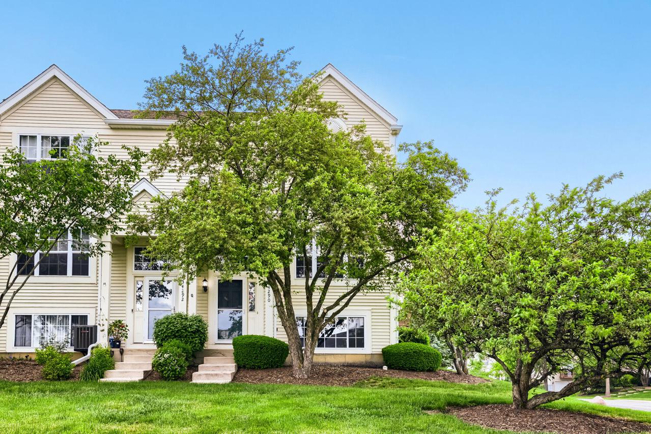 34290 N Barberry Rd., Round Lake Beach, IL 60073