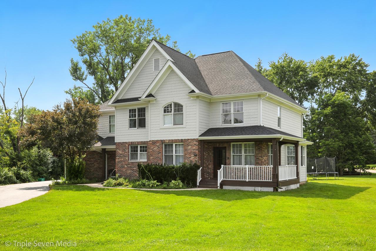 7350 Forest Hill Rd., Burr Ridge, IL 60527
