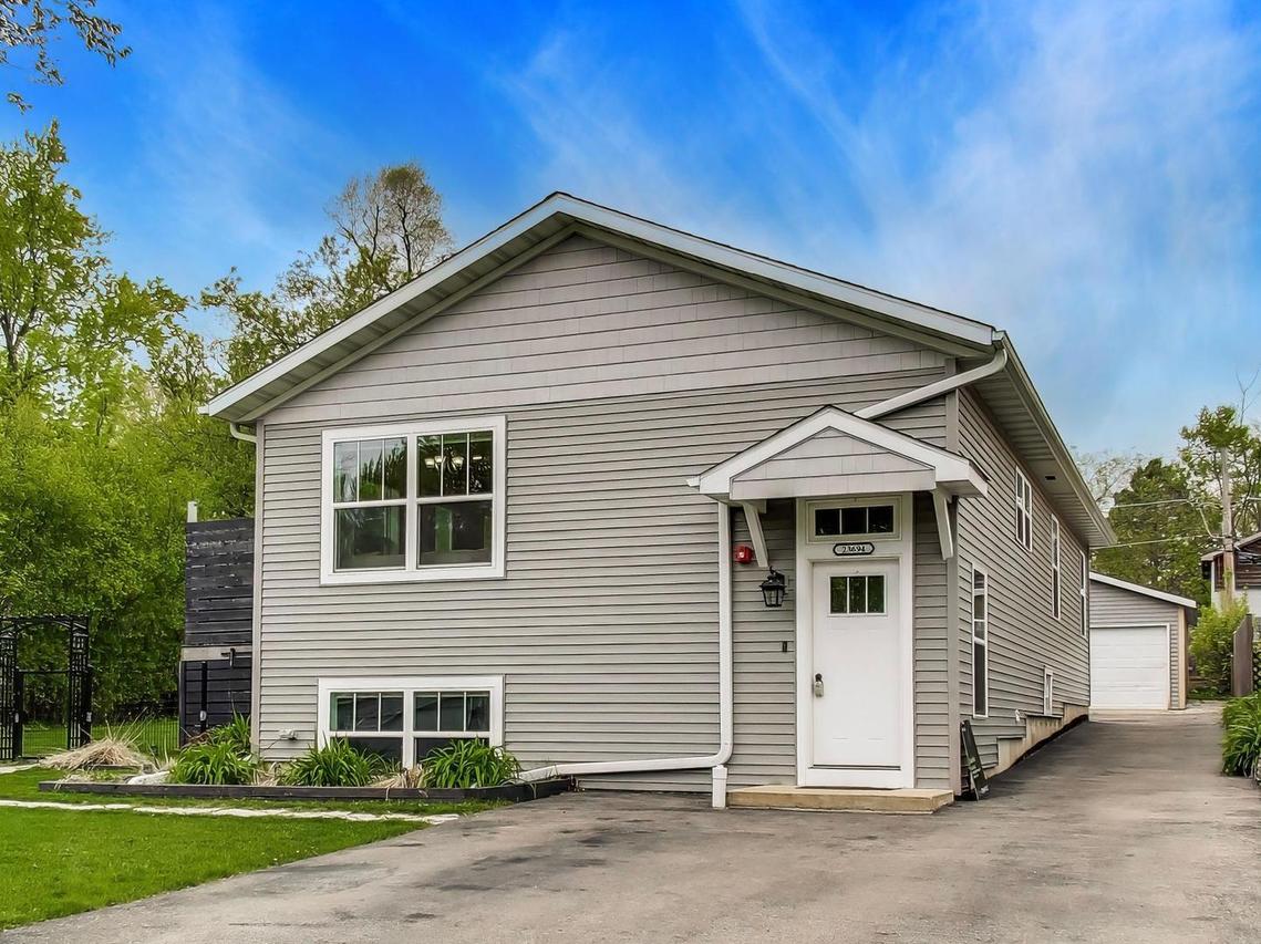 23694 N Park Rd., Lake Zurich, IL 60047