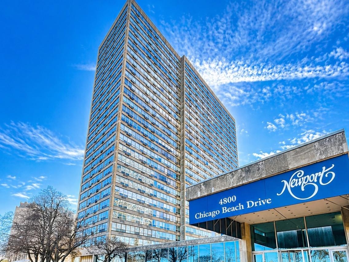 4800 S Chicago Beach Dr. #2006S, Chicago, IL 60615