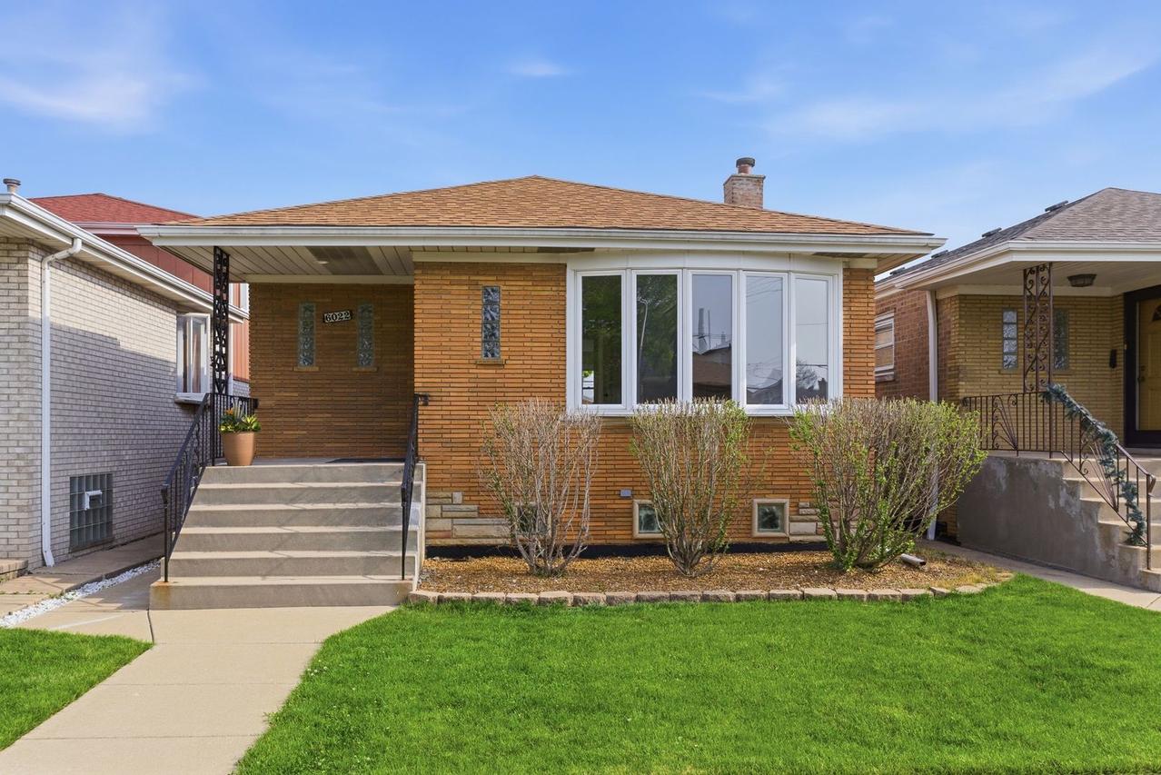 6022 W 64th St., Chicago, IL 60638