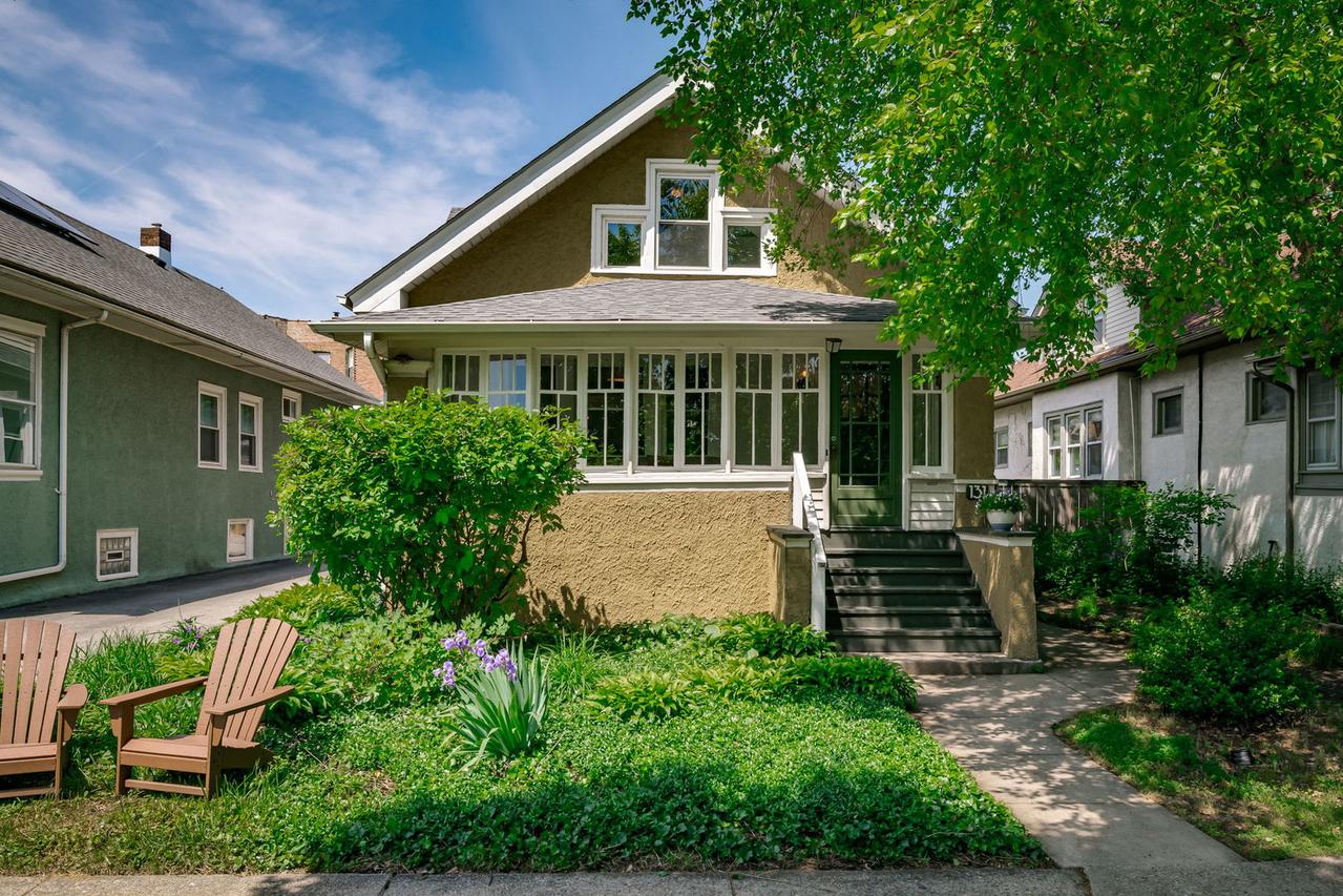 131 N Harvey Ave., Oak Park, IL 60302