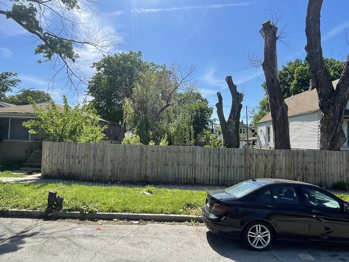6412 S Bell Ave., Chicago, IL 60636