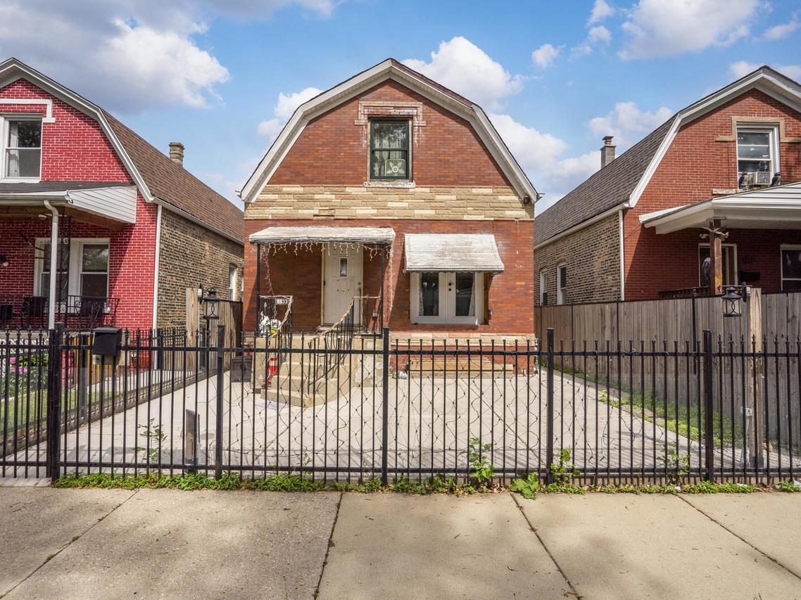 1133 N Kedvale Ave., Chicago, IL 60651