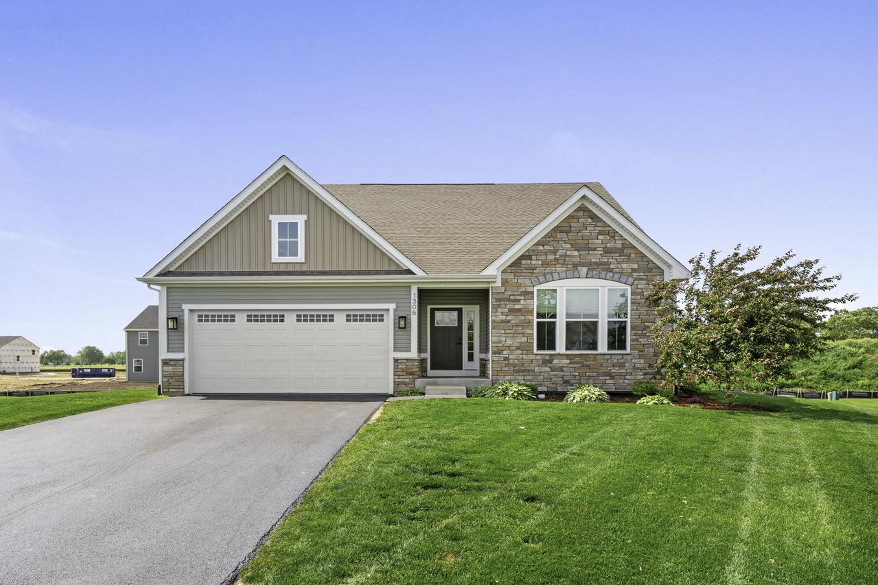 1306 S Wind Dr., Sandwich, IL 60548