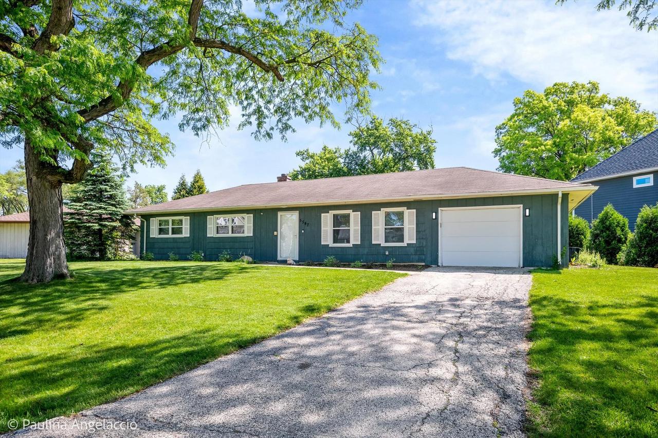 5547 S Bruner St., Hinsdale, IL 60521