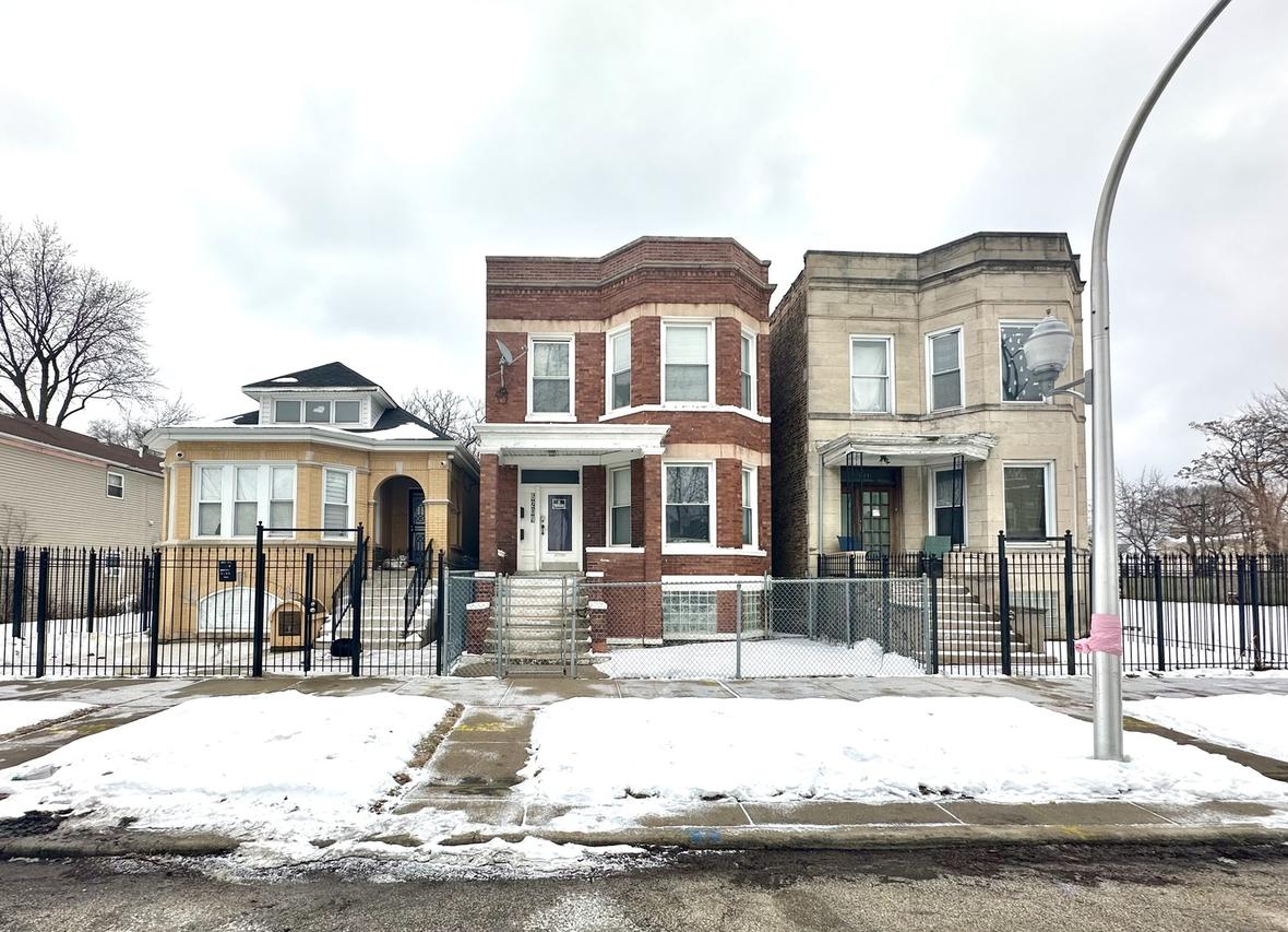 6209 S Justine St., Chicago, IL 60636