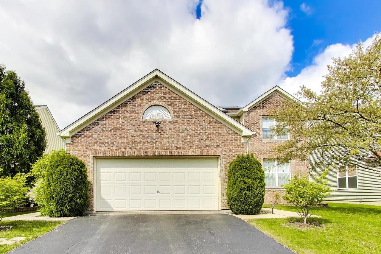 248 S Litchfield Dr., Round Lake, IL 60073