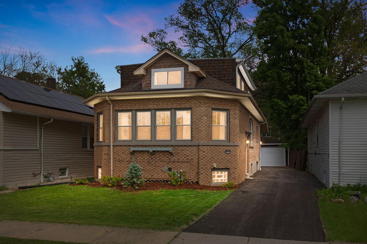 1929 S 3rd Ave., Maywood, IL 60153