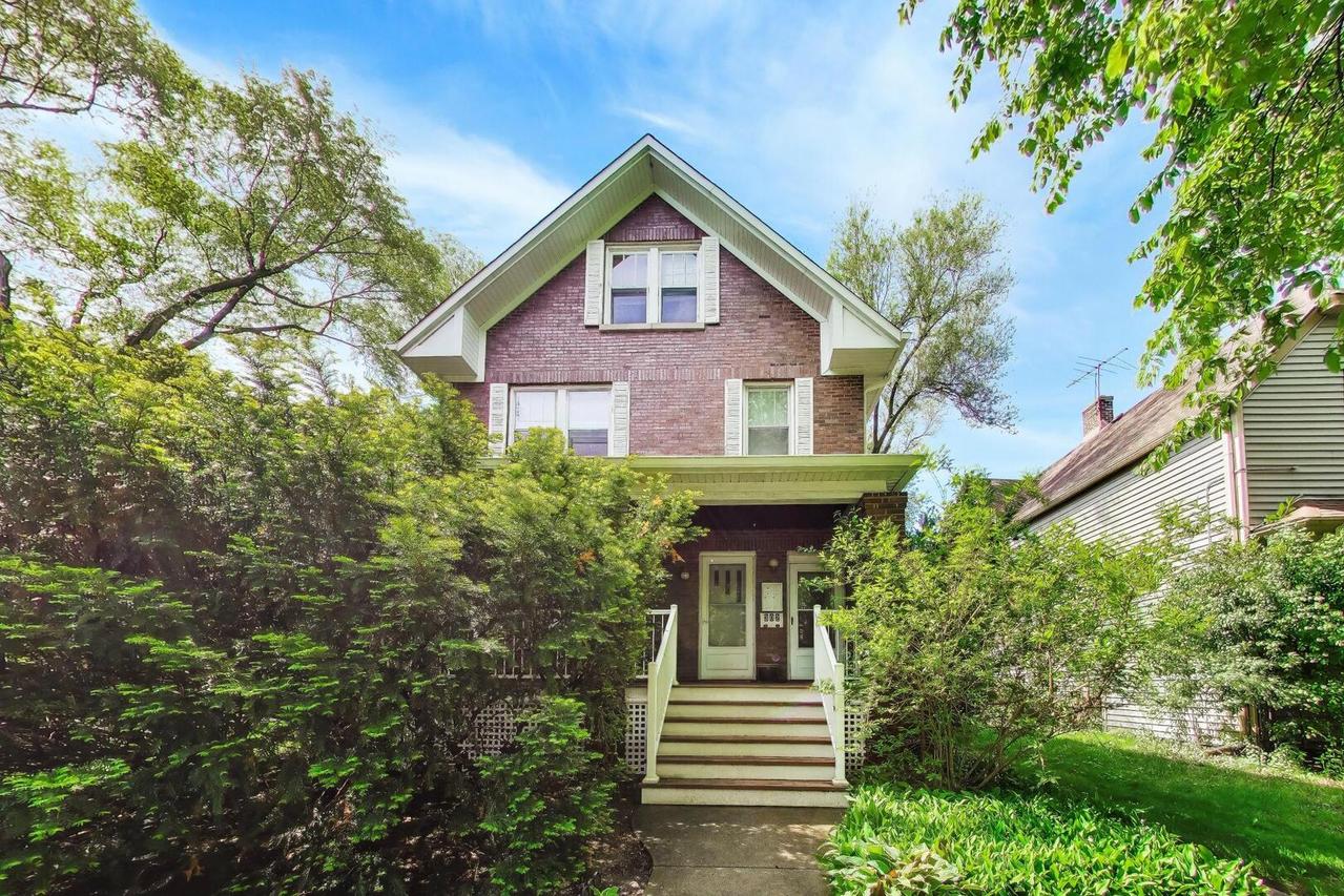 302 South Blvd. #2, Evanston, IL 60202