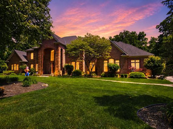 New Homes with Master Bedrooms on the 1st Floor That Attend Lincoln-Way Central High School: May 23rd to May 29th