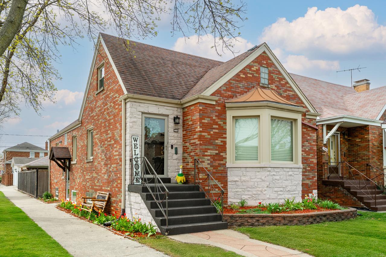 3546 Wenonah Ave., Berwyn, IL 60402