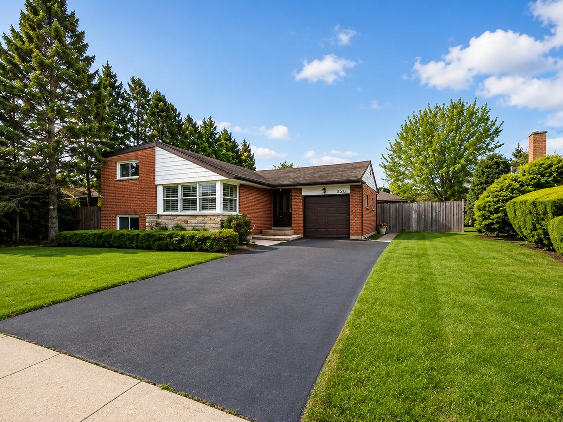 360 E Huntington Ln., Elmhurst, IL 60126