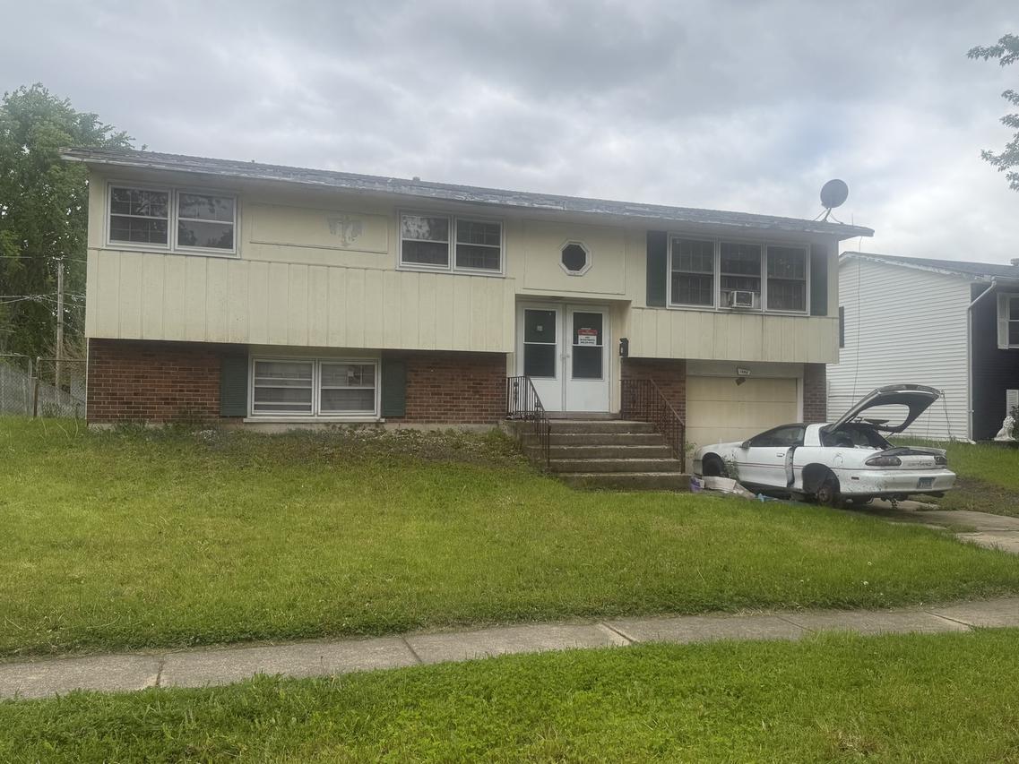 1834 218th St., Sauk Village, IL 60411