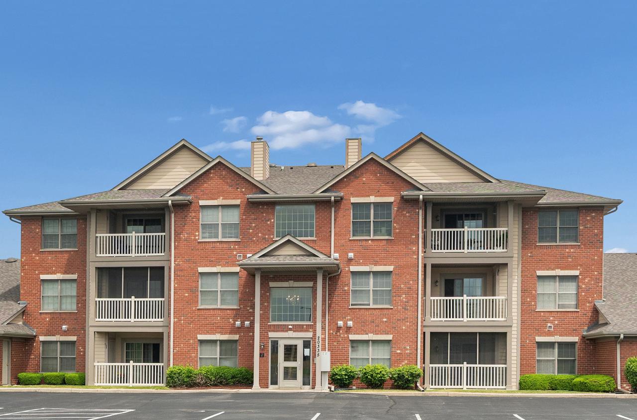 20335 S Rainford Dr. #1D, Frankfort, IL 60423