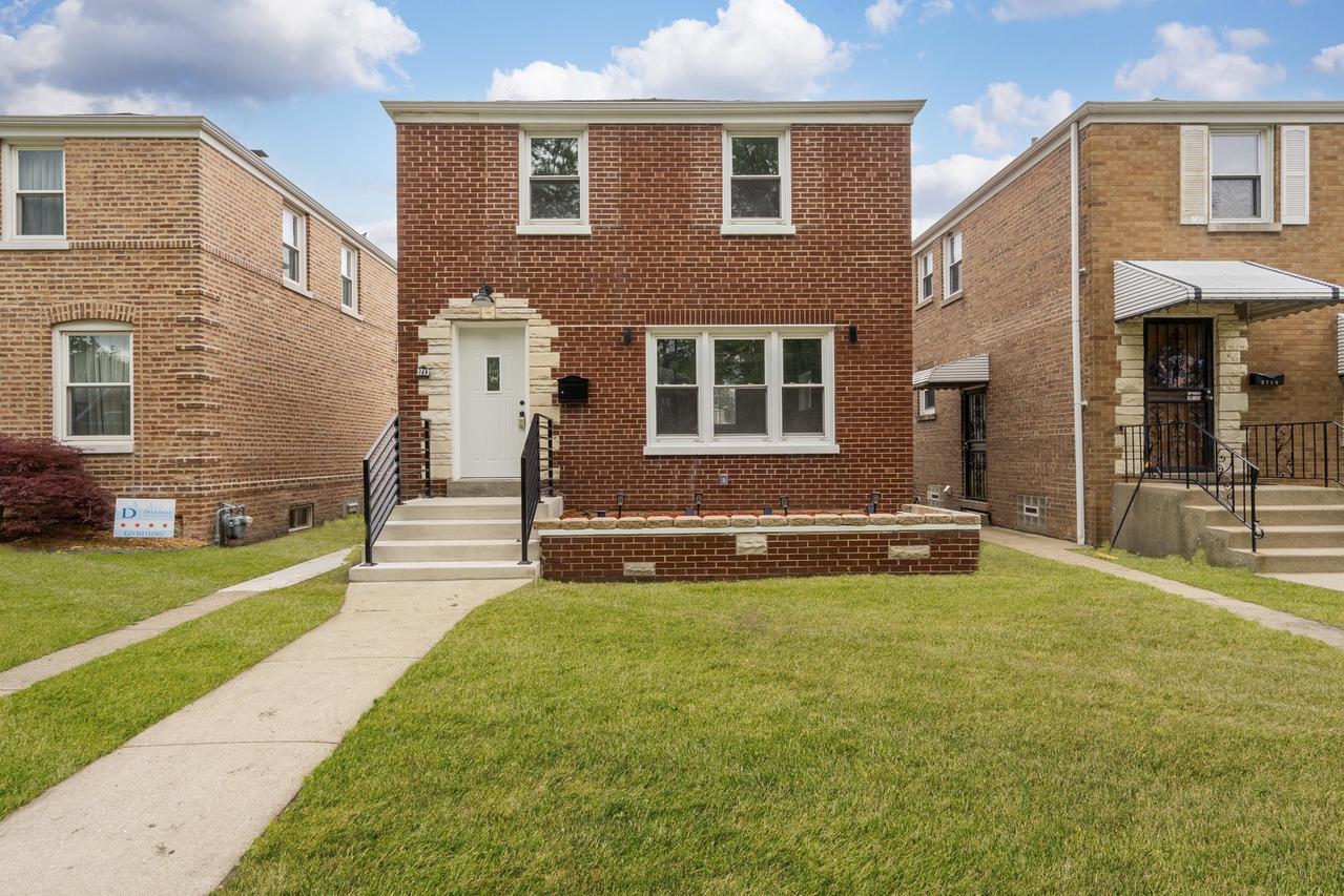 3713 S 57th Ct., Cicero, IL 60804