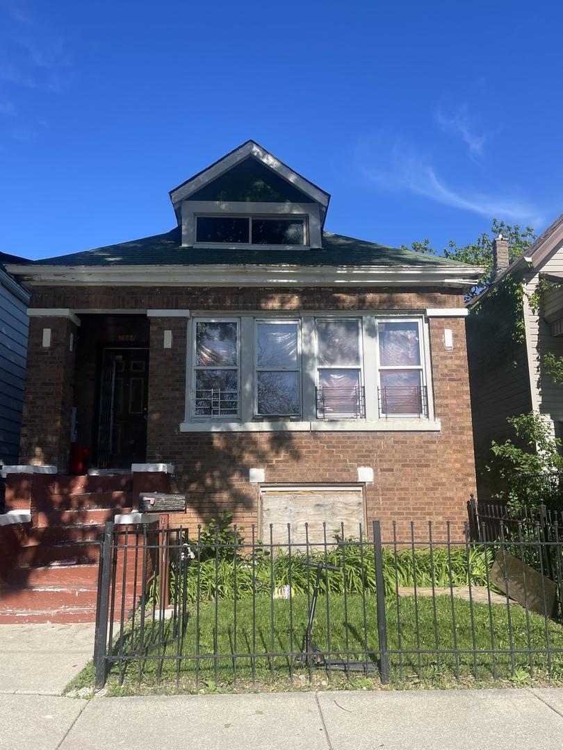 7241 S Carpenter St., Chicago, IL 60621