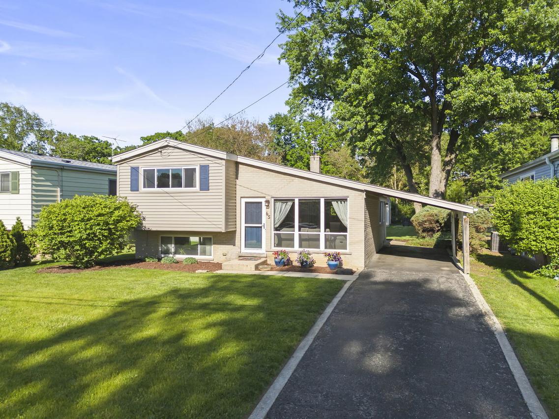 65 N Glenview Ave., Lombard, IL 60148