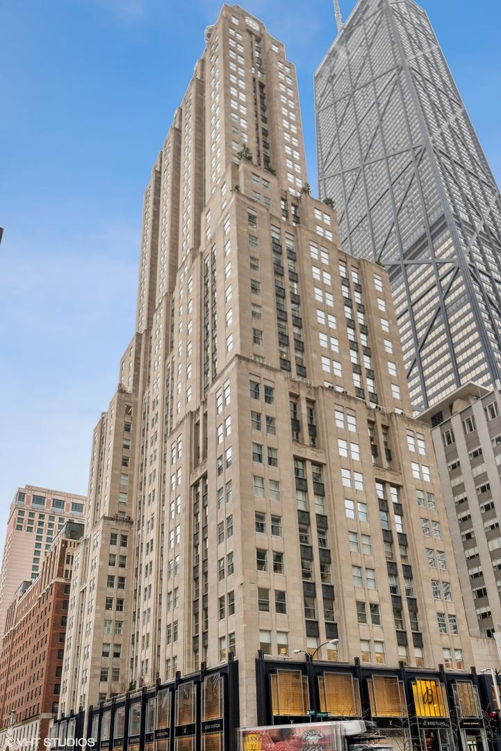 159 E Walton Pl. #28A, Chicago, IL 60611